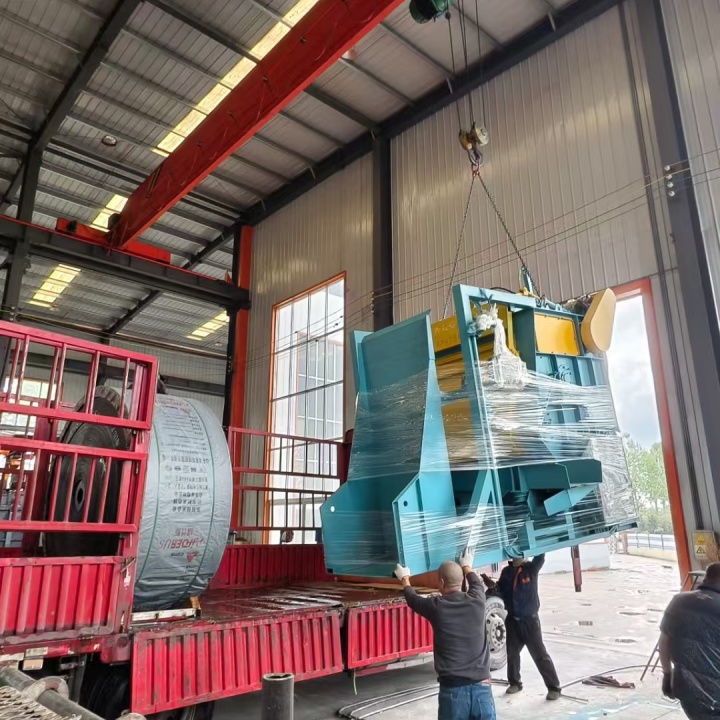 高速護欄除銹機_護欄除銹設備_護欄除銹機